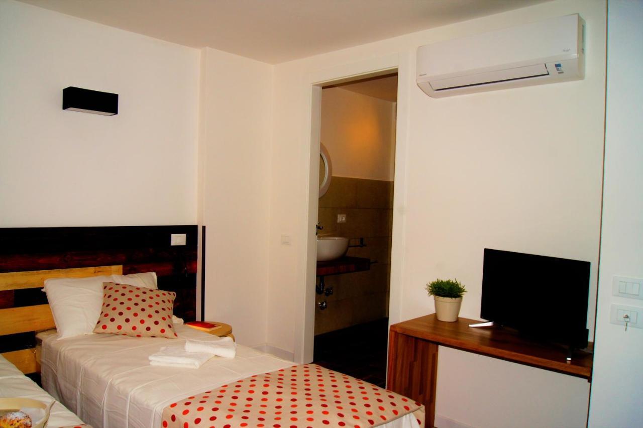 Isola Bed And Breakfast Сиракузы Экстерьер фото